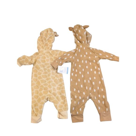 NWT 0-3/6 Months Baby Jumpsuits And Night Gowns 5 Total Pieces - Picture 2 of 6